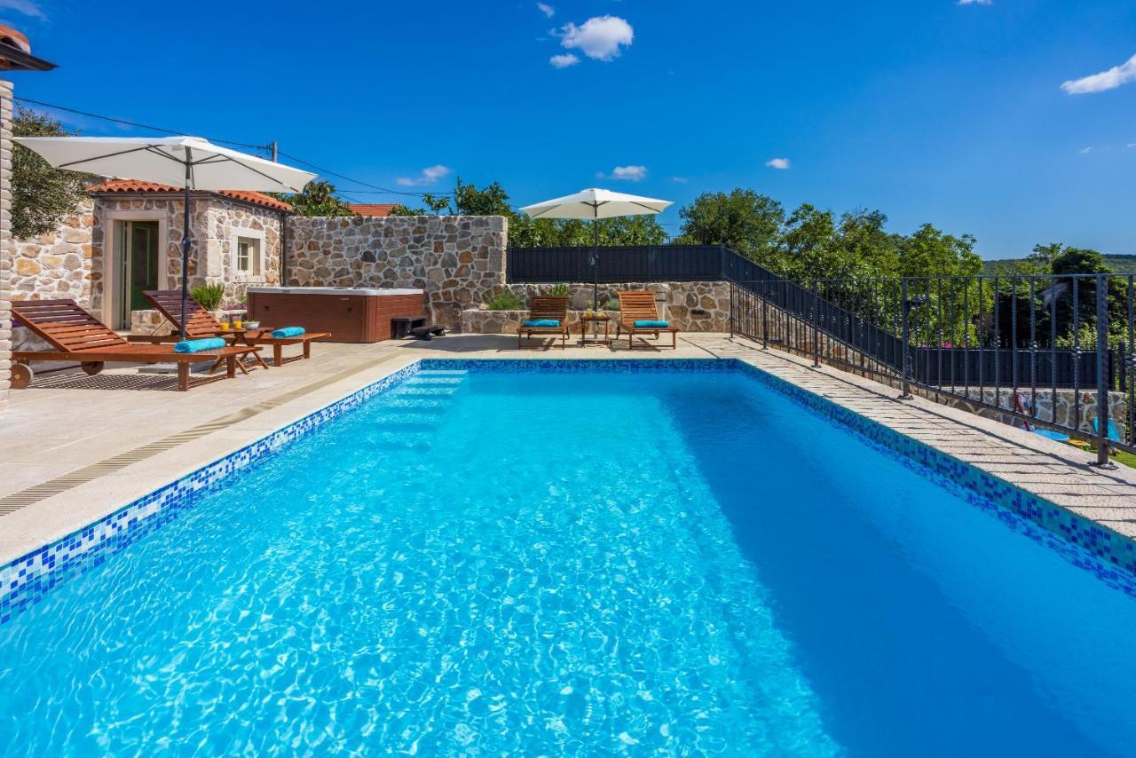 Stone Villa Mavric Grizane-Belgrad Exterior photo